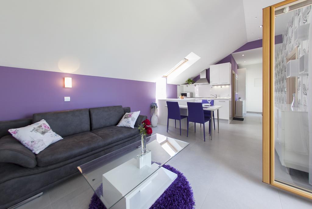 Apartments Benika Bol Kamer foto
